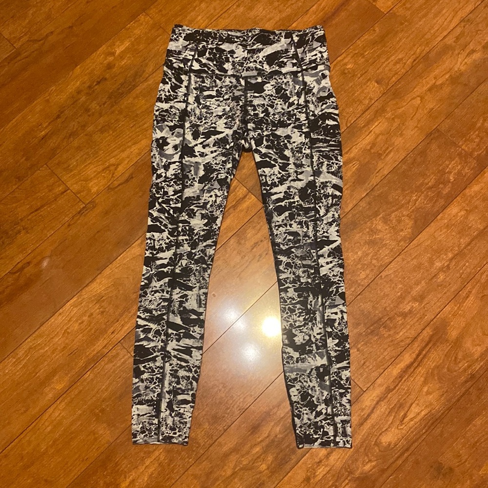 Lulu lemon speckled leggings (with pockets)